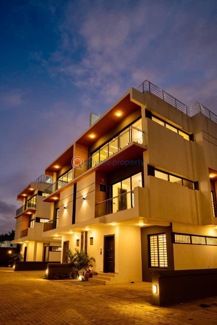 4 bedroom Semi detached Duplex For Rent Old Ikoyi Lagos - 1