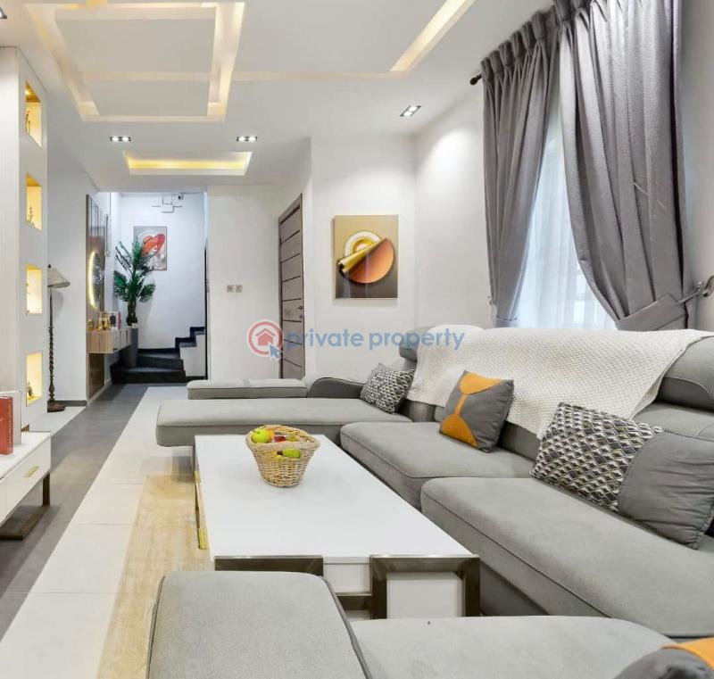 4 bedroom Duplex Short let Lekki Phase 1 Lagos - 1