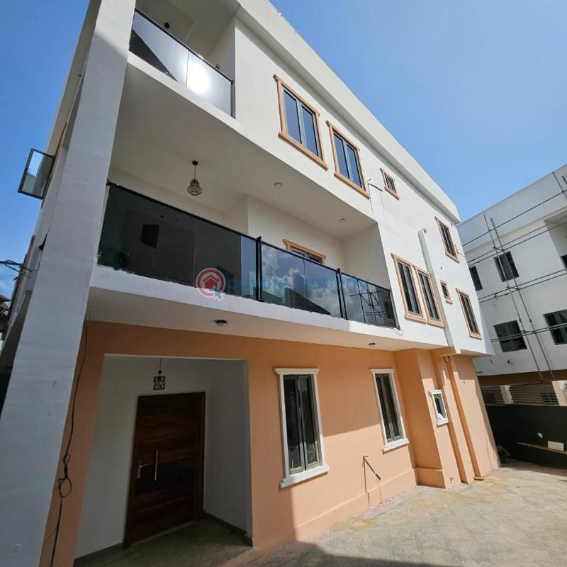 4 bedroom Duplex For Sale Magodo GRA Phase 2 Kosofe/Ikosi Lagos - 0