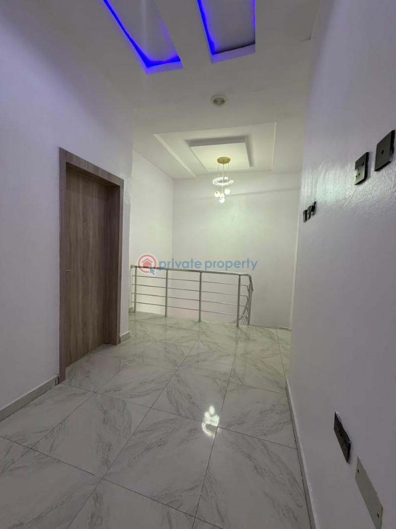 4 bedroom Semi detached Duplex For Rent Ikota Gra Ikota Lekki Lagos - 7