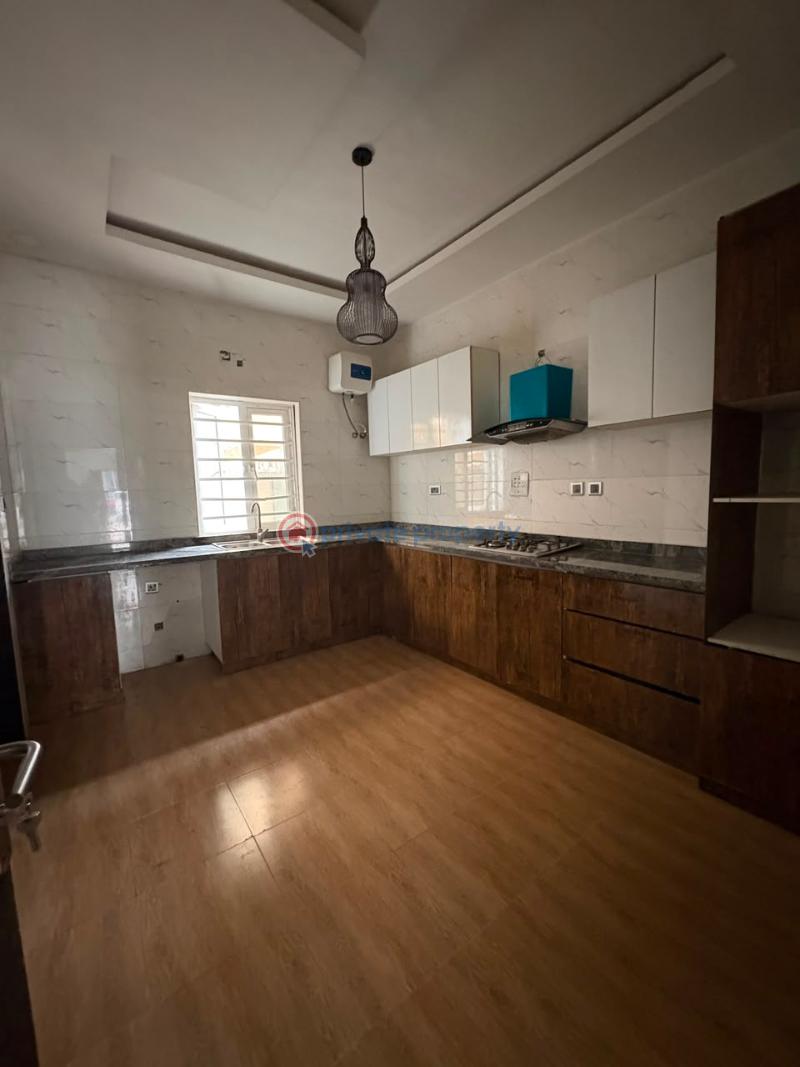 4 bedroom Terraced Duplex For Rent Thomas Estate Ajah Lagos - 8