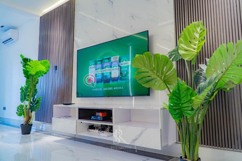 4 bedroom Block Of Flats Short let Banana Island Ikoyi Lagos - 2