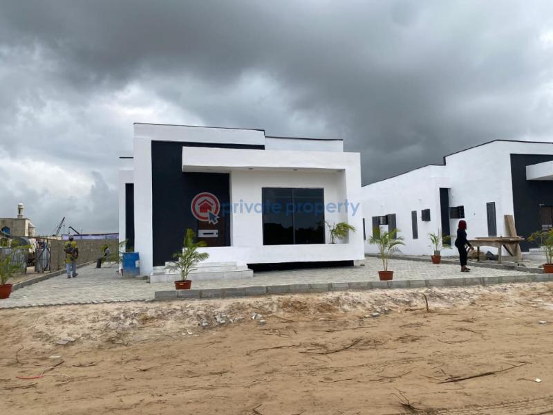 4 bedroom Detached Bungalow For Sale Igando Ibeju-Lekki Lagos - 1