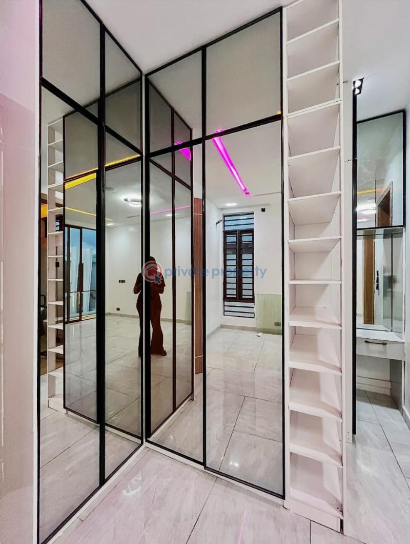 4 bedroom Detached Duplex For Sale Orchid Road Chevron Drive Lekki Lagos - 10