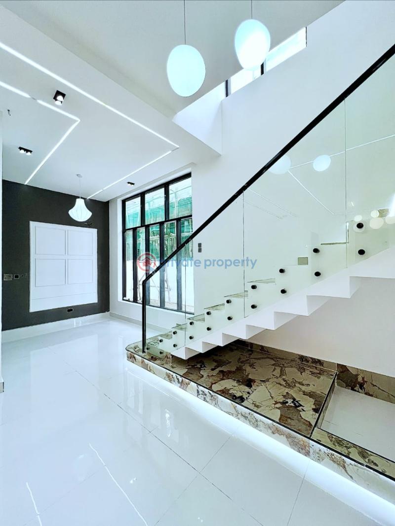 4 bedroom Detached Duplex For Sale Orchid Road Ikota Lekki Lagos - 11