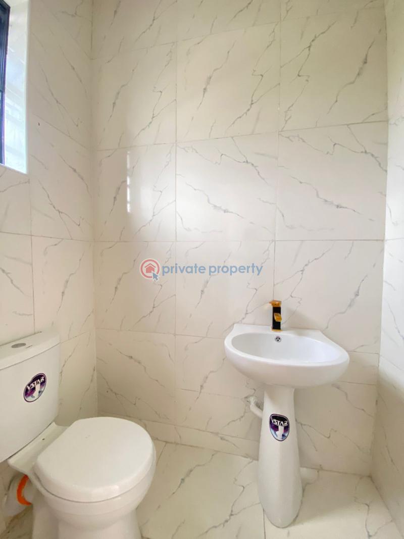 4 bedroom Duplex For Sale Second Toll Gate Chevron Drive Lekki Lagos - 3