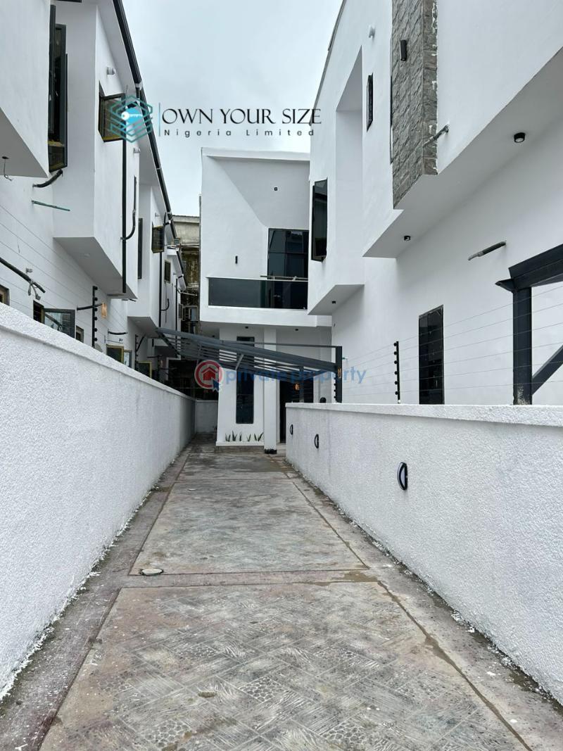 4 bedroom Detached Duplex For Sale Ikota Lekki Lagos - 0