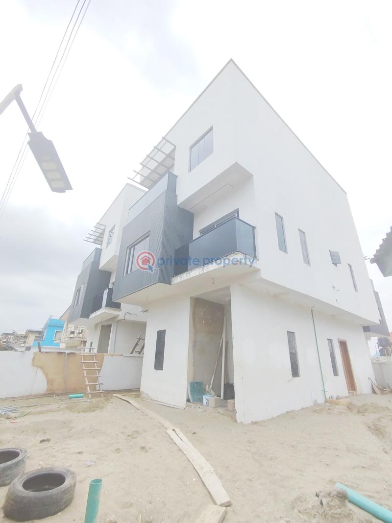 4 bedroom Detached Duplex For Sale Gbagada Lagos - 1