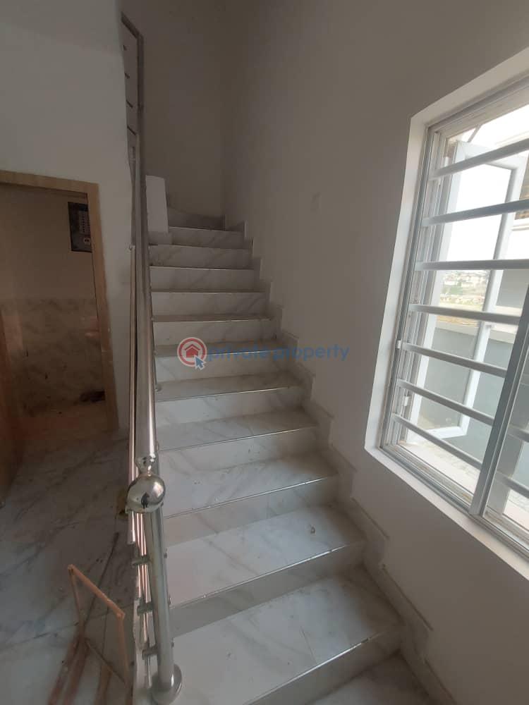 4 bedroom Detached Duplex For Sale Magodo GRA Phase 1 Ojodu Lagos - 4