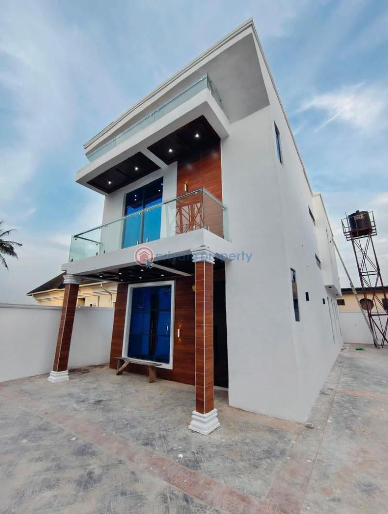 4 bedroom Detached Duplex For Sale Fagba Agege Off College Road Fagba Agege Lagos - 0
