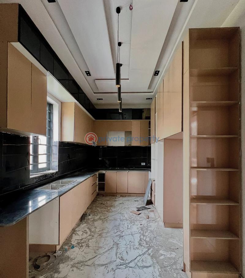 4 bedroom Detached Duplex For Sale Secure Estate At Ajah Lekki Ajah Lagos - 5