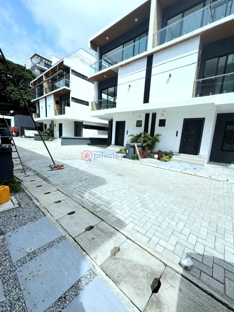 4 bedroom Semi detached Duplex For Rent Old Ikoyi Lagos - 1