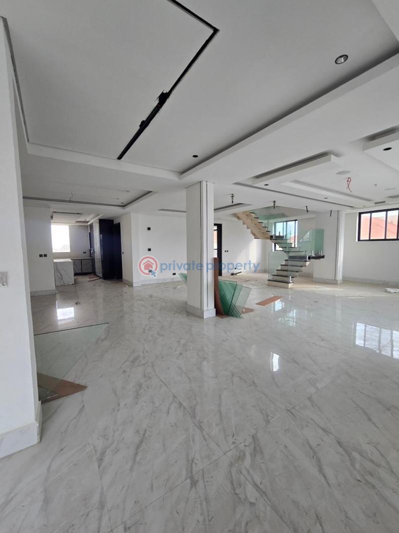 4 bedroom Maisonette For Sale Banana Island Ikoyi Lagos - 0