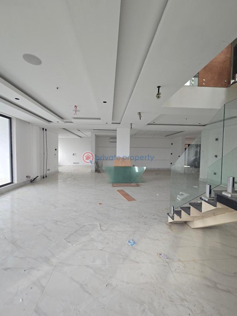 4 bedroom Maisonette For Sale Banana Island Ikoyi Lagos - 1