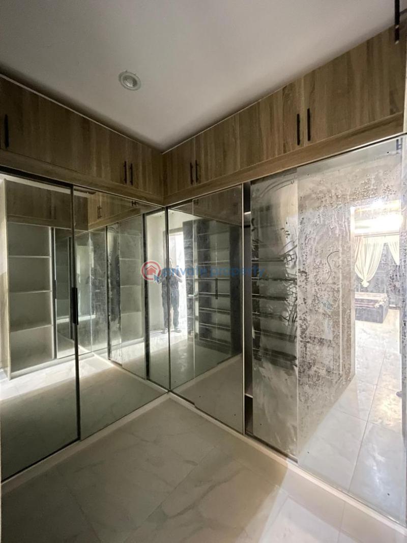 Luxury 4 bedroom maisonette with bq - 10 4 bedroom Shared Apartment For Rent Lekki Phase 1 Lagos - 10