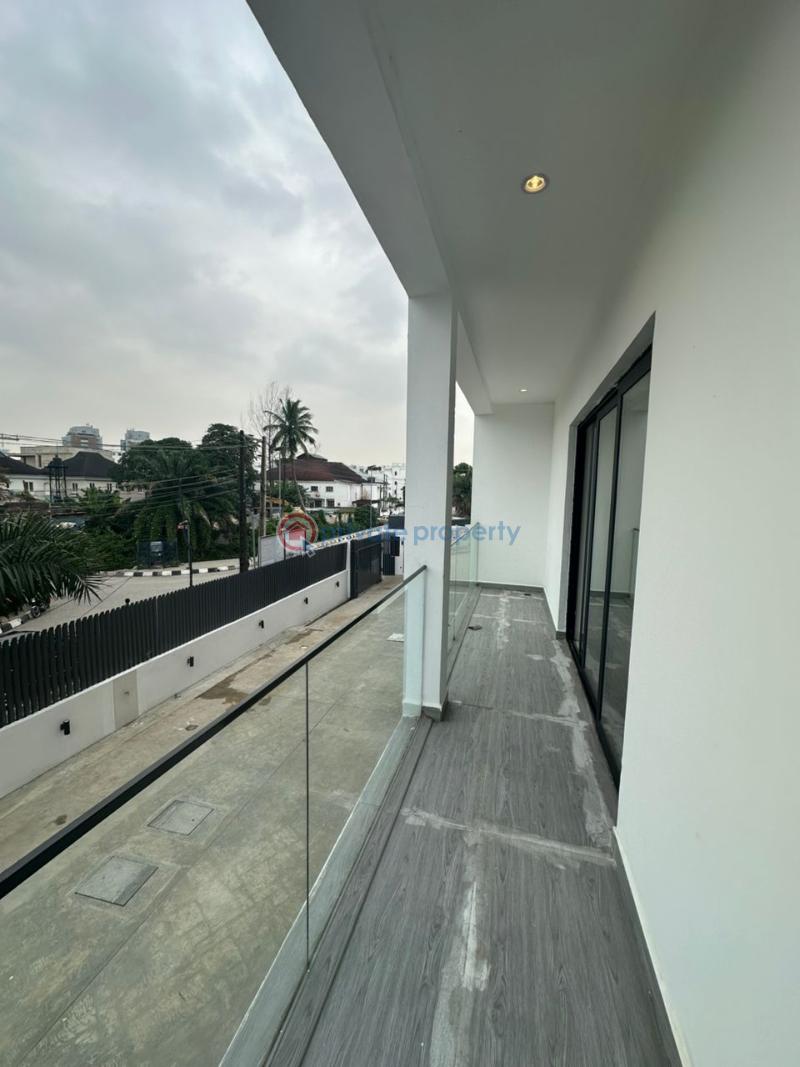 4 bedroom Shared Apartment For Sale Old Ikoyi Lagos - 8