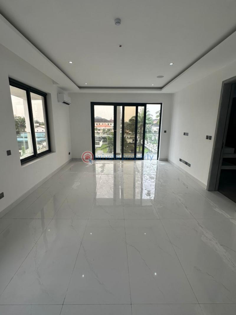 4 bedroom Shared Apartment For Sale Old Ikoyi Lagos - 5