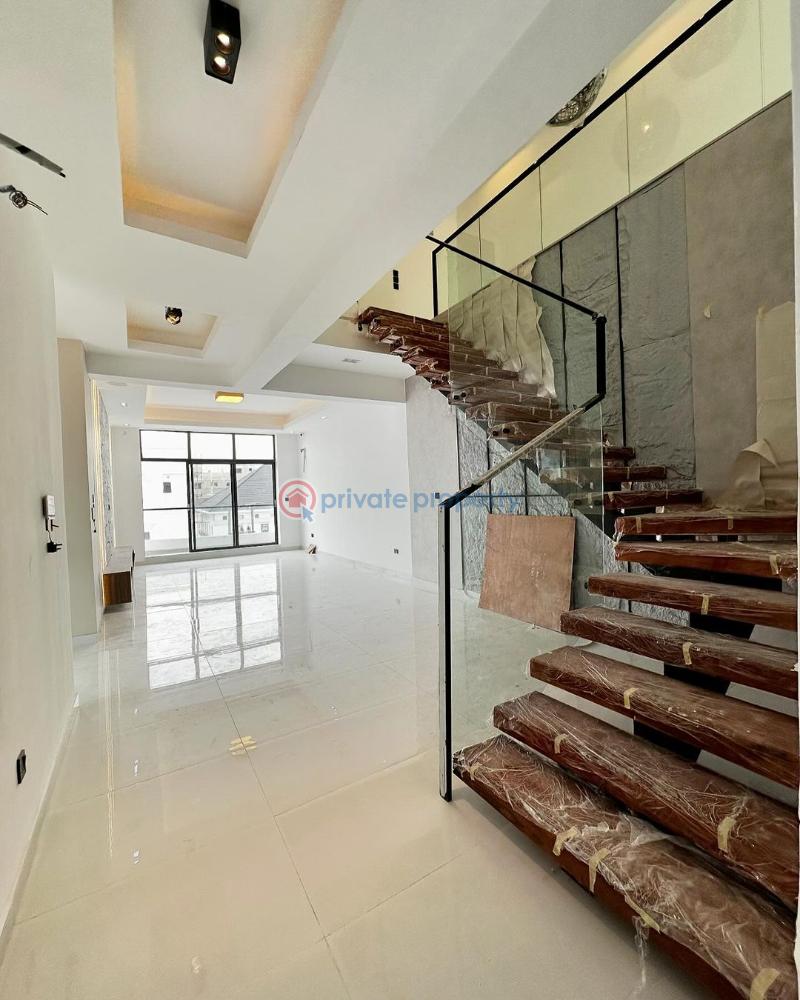 4 bedroom Maisonette For Sale Lekki Phase 1 Lagos - 1