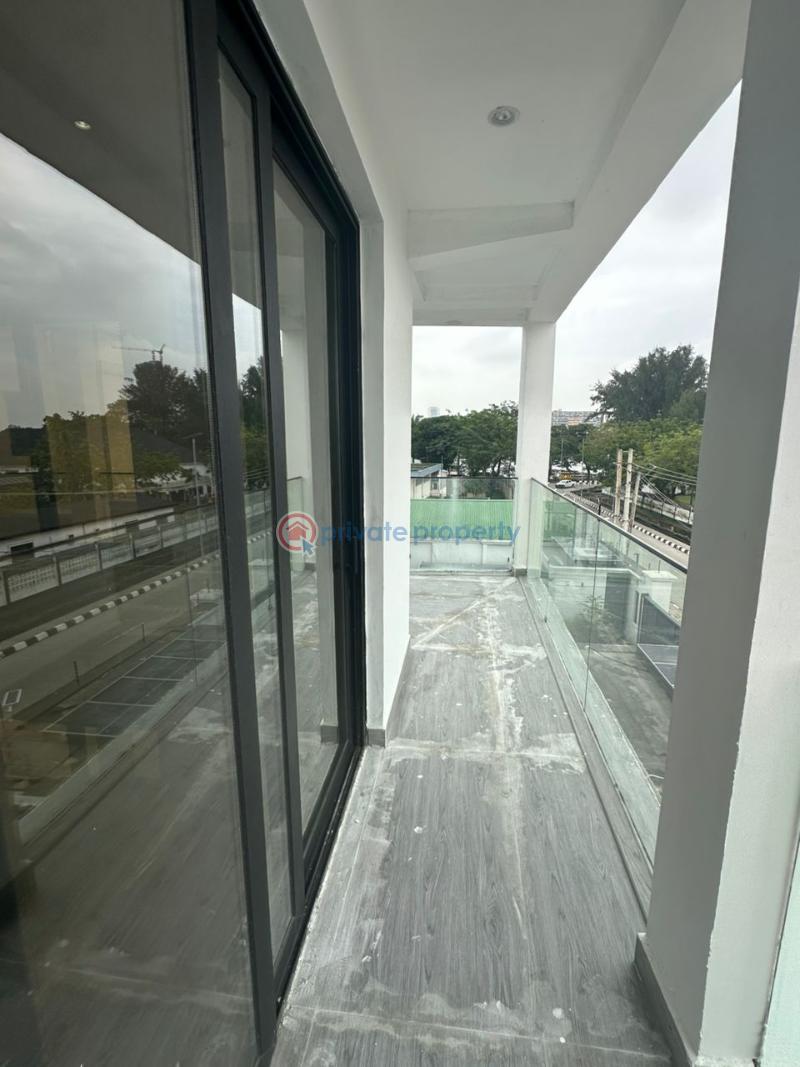 4 bedroom Shared Apartment For Sale Old Ikoyi Lagos - 20