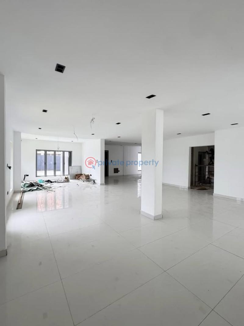 4 bedroom Detached Duplex For Sale Banana Island Ikoyi Lagos - 13