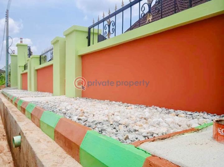 4 bedroom Bungalow For Sale Eruwen Ikorodu Ikorodu Lagos - 4