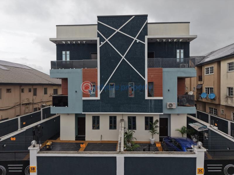 4 bedroom Flat & Apartment For Sale Gbagada Lagos - 0