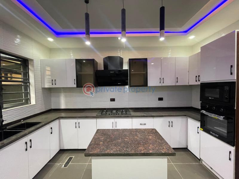 4 bedroom Flat & Apartment For Sale Gbagada Lagos - 4