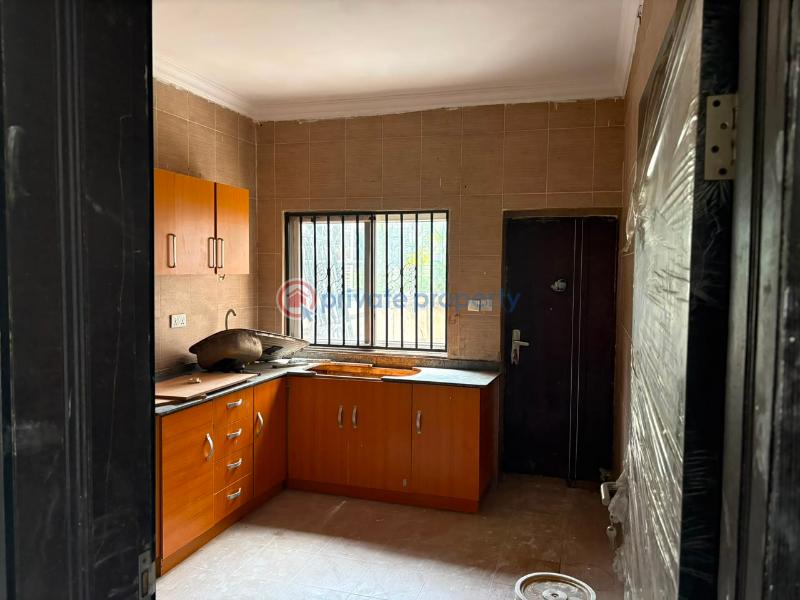 4 bedroom Semi detached Duplex For Rent Lafiaji Lekki Lagos - 6
