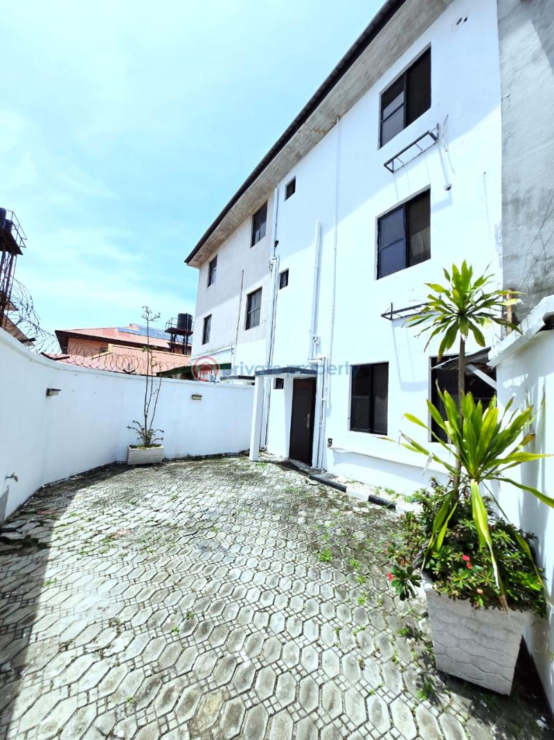 4 bedroom Semi detached Duplex For Sale Lekki Phase 1 Lagos - 0