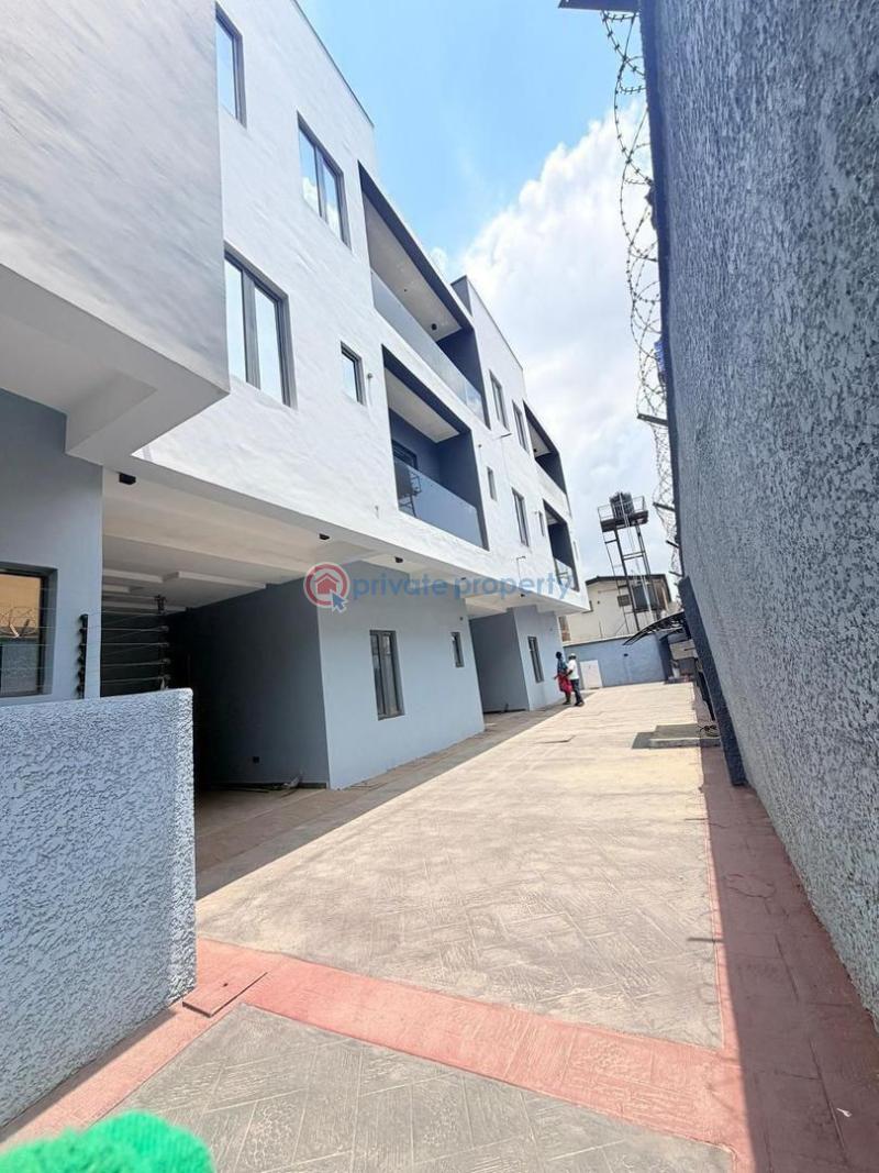 4 bedroom Semi detached Duplex For Sale Ogba Ikeja Lagos Ikeja Lagos - 12