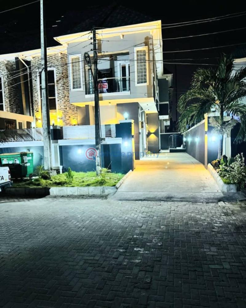 4 bedroom Semi detached Duplex For Sale Chevy View Estate Chevron Drive Lekki Lagos - 2
