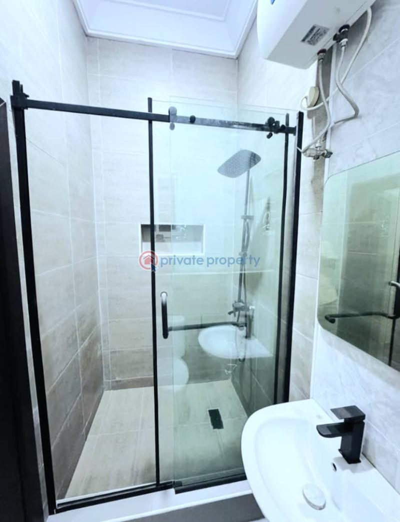 Luxury 4-bedroom semi detached duplex - 8 4 bedroom Semi detached Duplex For Sale Chevy View Estate Chevron Drive Lekki Lagos - 8