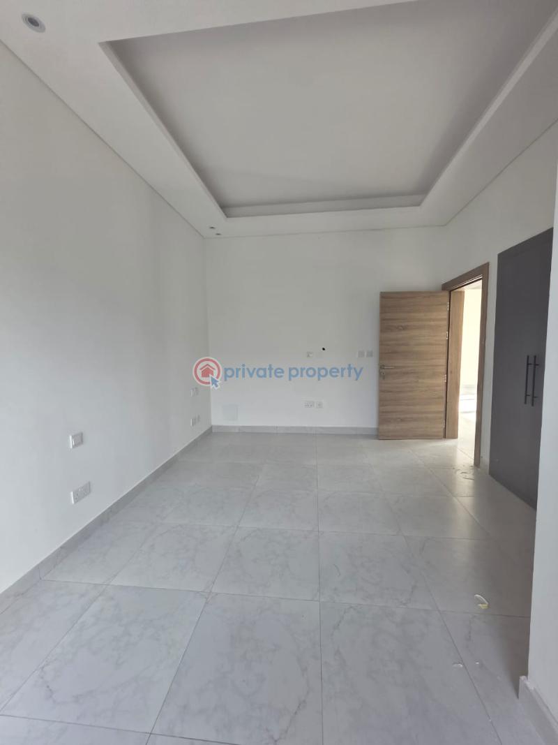 4 bedroom Semi detached Duplex For Sale Maiyegun Beach Estate Jakande Lekki Lagos - 12