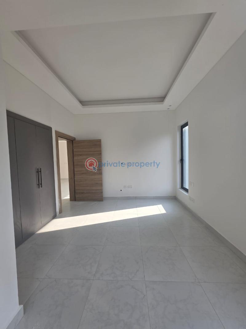 4 bedroom Semi detached Duplex For Sale Maiyegun Beach Estate Jakande Lekki Lagos - 13