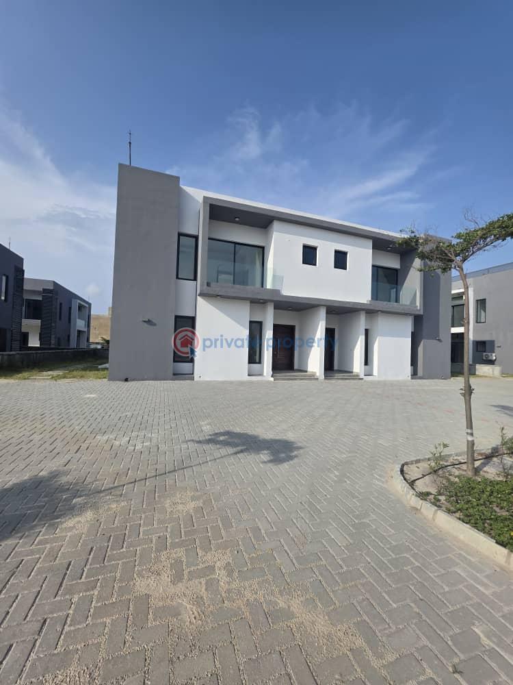 4 bedroom Semi detached Duplex For Sale Maiyegun Beach Estate Jakande Lekki Lagos - 0