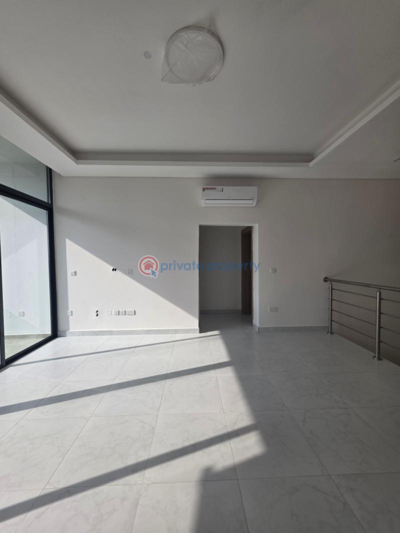 Luxury 4 bedroom semi-detached duplex in a beautiful estate - 10 4 bedroom House For Sale Maiyegun Beach Estate Jakande Lekki Phase 1 Lagos - 10