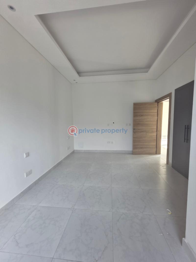 Luxury 4 bedroom semi-detached duplex in a beautiful estate - 11 4 bedroom House For Sale Maiyegun Beach Estate Jakande Lekki Phase 1 Lagos - 11
