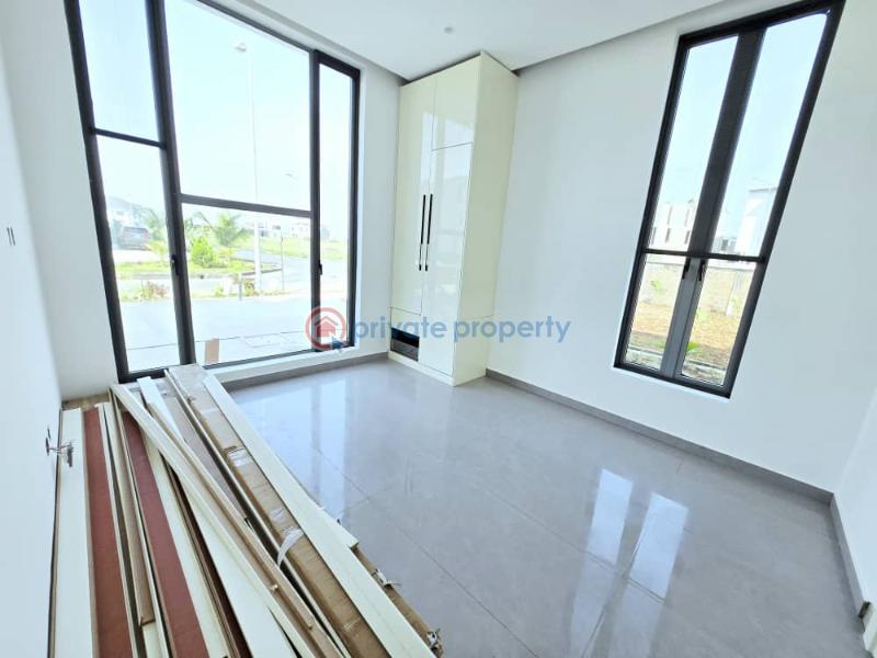 4 bedroom Semi detached Duplex For Sale Ikate Elegushi Lekki Lagos - 6