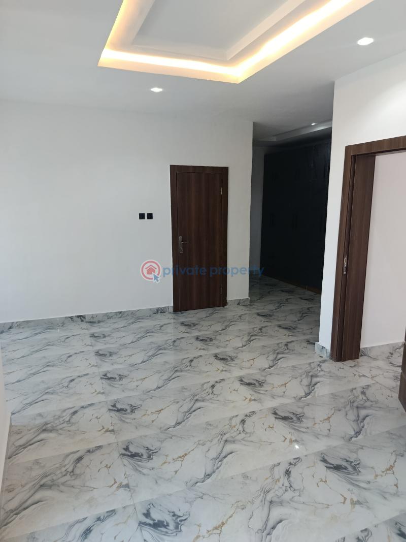 4 bedroom Semi detached Duplex For Sale Ocean Bay Estate, Orchid Road. Lekki. Lekki Lagos - 11