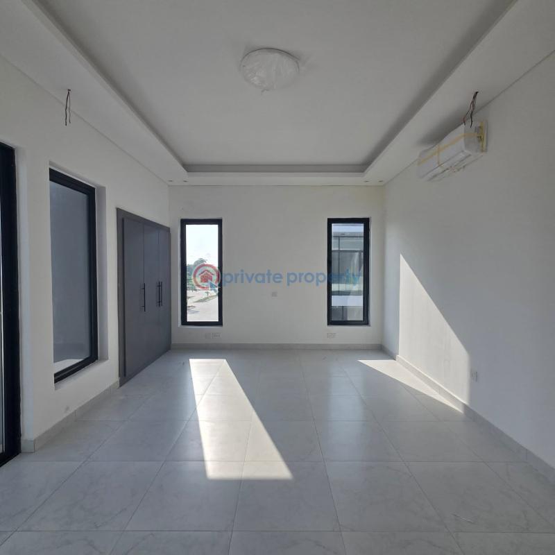 4 bedroom Semi detached Duplex For Rent Maiyegun Beach Estate Jakande Lekki Lagos - 1