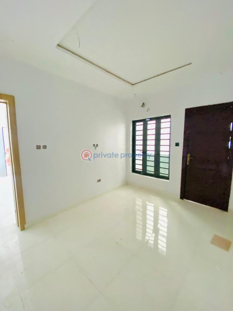 4 bedroom Semi detached Duplex For Sale Ologolo Lekki Phase 1 Lagos - 4