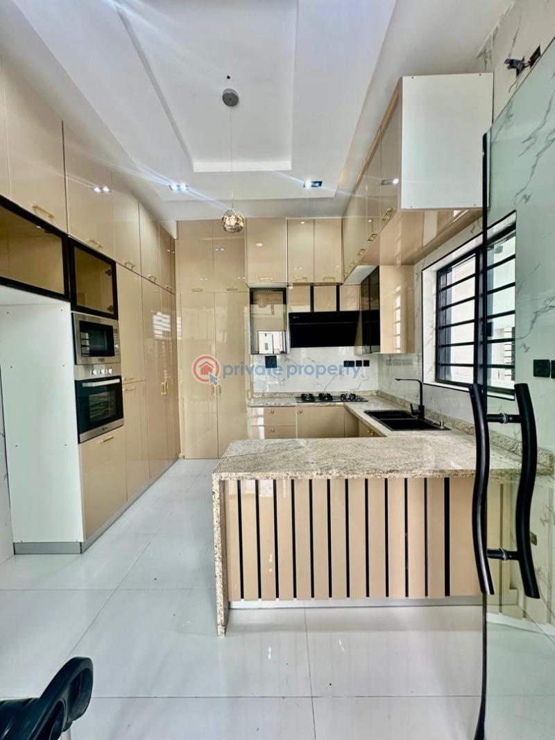 4 bedroom Semi detached Duplex For Sale Ikota Lekki Lagos - 4