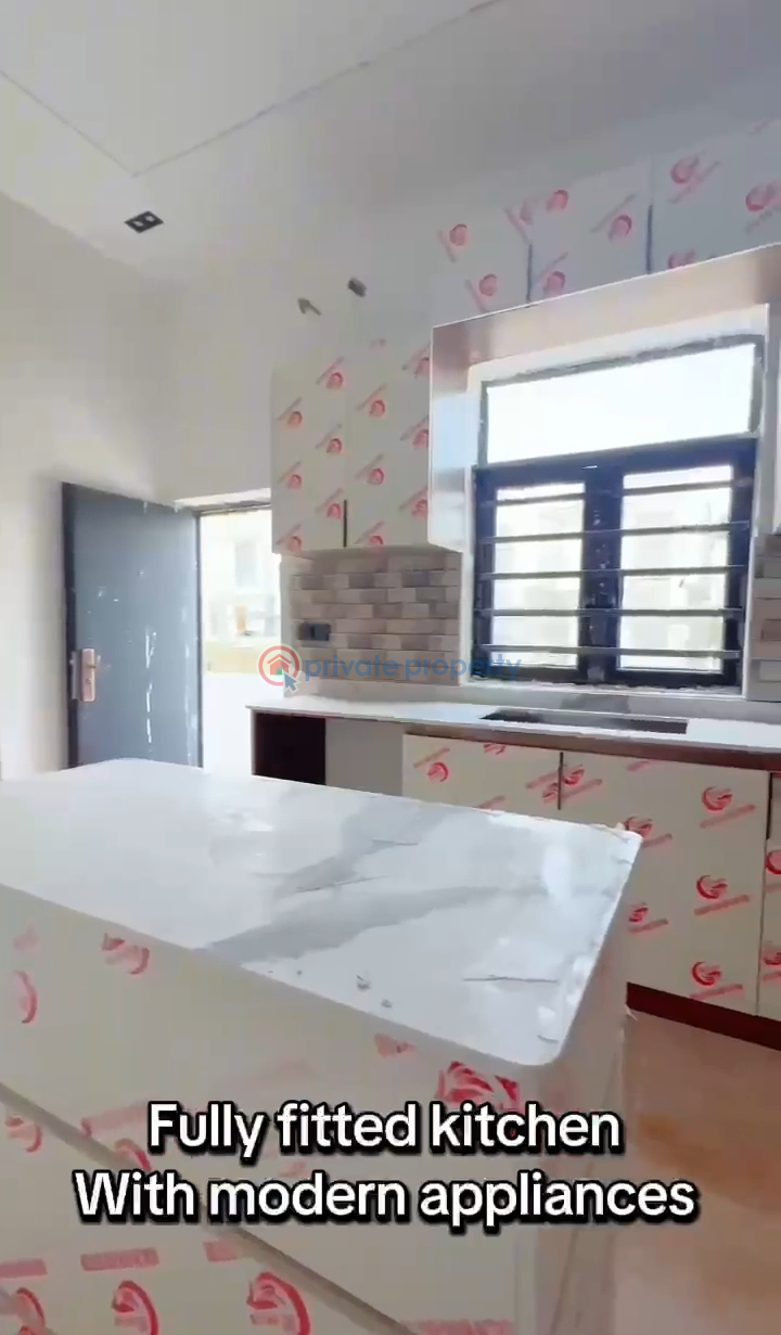 4 bedroom Semi detached Duplex For Sale By Lekki Peninsula Estate Sangotedo Ajah Lagos - 2