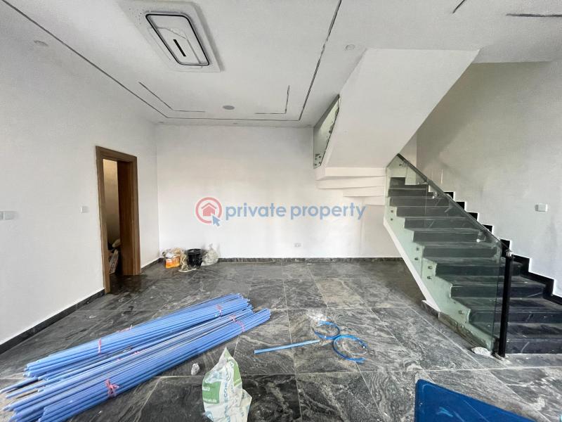 4 bedroom Flat & Apartment For Sale Omole Phase 1 Ojodu Lagos - 2