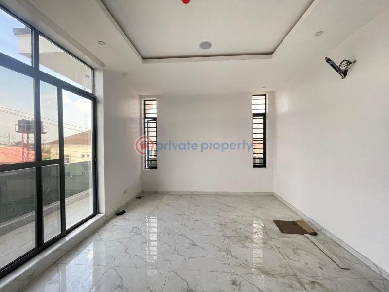 4 bedroom Flat & Apartment For Sale Omole Phase 1 Ojodu Lagos - 11