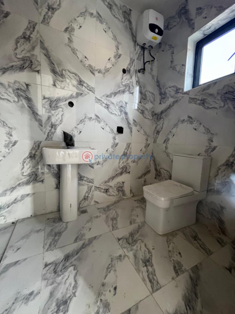4 bedroom Semi detached Duplex For Sale Falomo Square/roundabout Ikoyi Lagos - 8