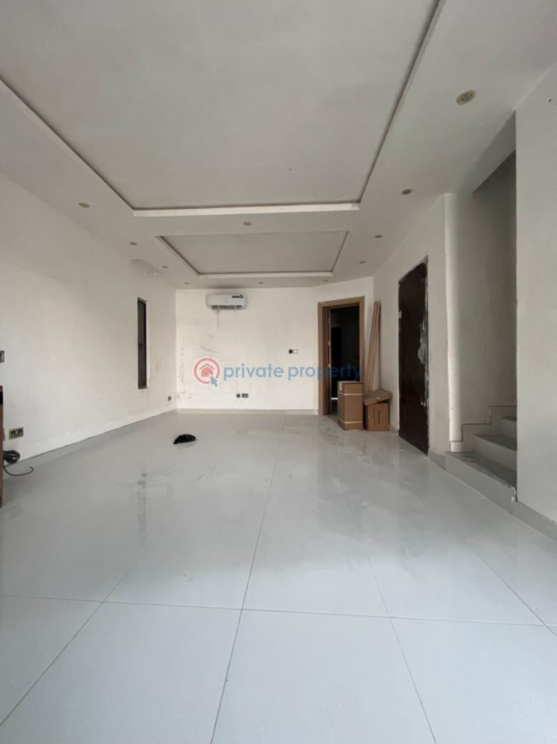 4 bedroom Semi detached Duplex For Sale Falomo Square/roundabout Ikoyi Lagos - 4