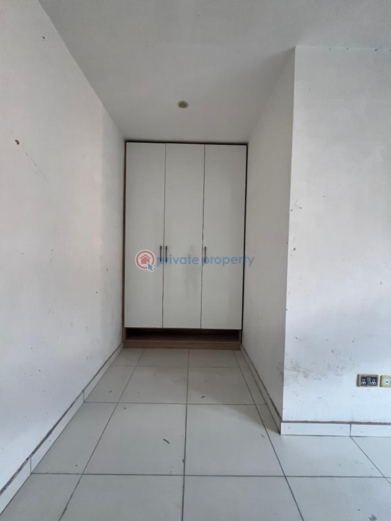 4 bedroom Semi detached Duplex For Sale Falomo Square/roundabout Ikoyi Lagos - 10