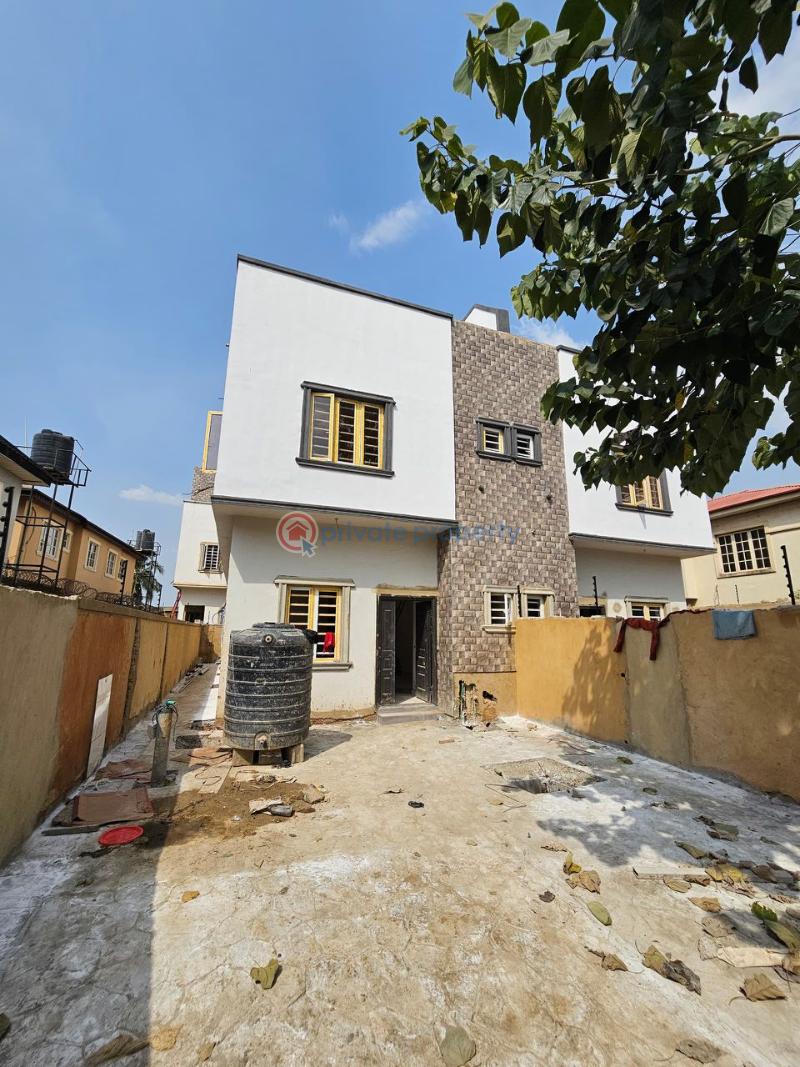 Luxury 4 bedroom semi detached duplex+bq - 2 4 bedroom Semi detached Duplex For Sale Magodo Phase 1 Magodo GRA Phase 1 Ojodu Lagos - 2