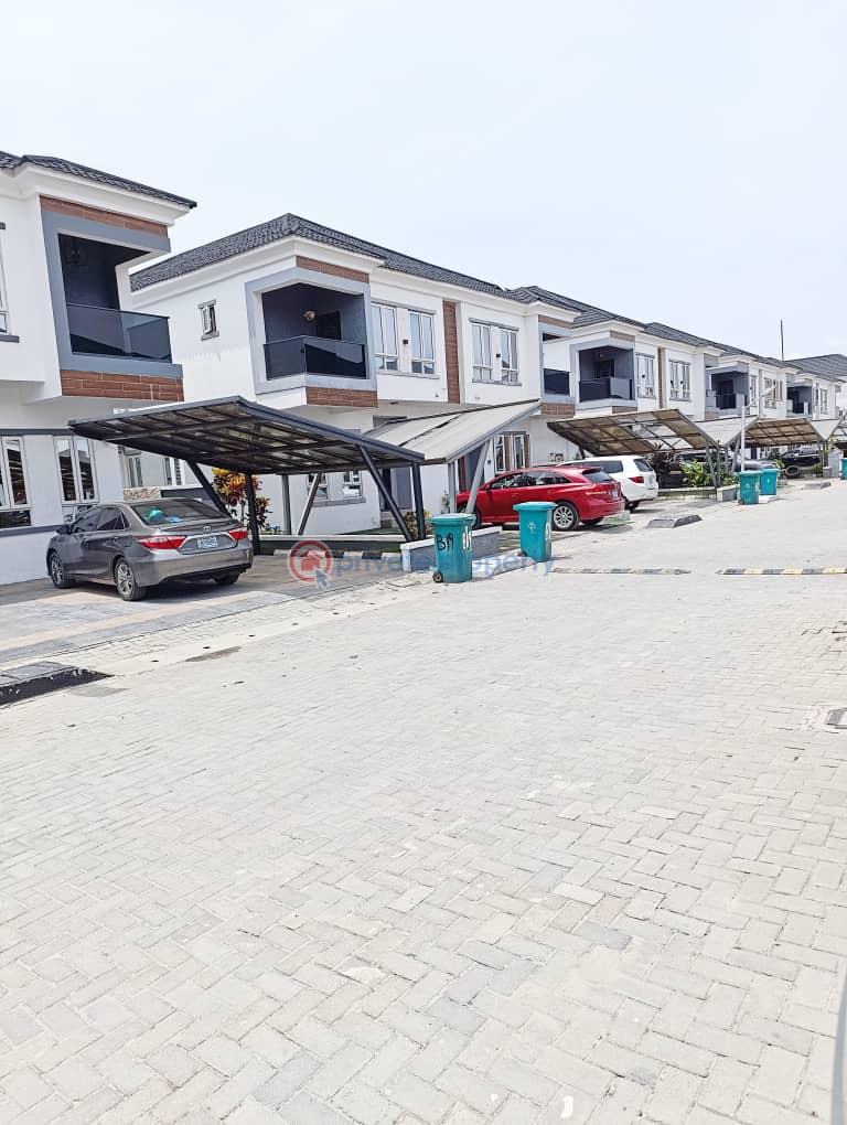 Luxury  4-bedroom semi detached house - 1 4 bedroom Semi detached Duplex For Rent Lekki Right Lekki Phase 1 Lagos - 1